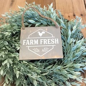 🛒2/$18!🛒 Farm Fresh- Handcrafted Sign